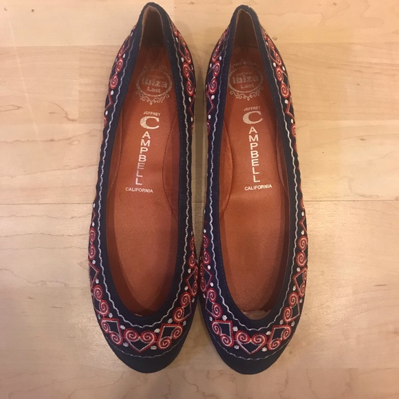 Jeffrey Campbell Embroidered Heart Boho Flats - Picture 2 of 6